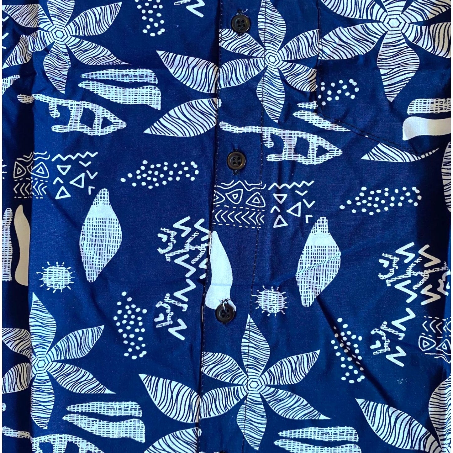 Hi Thai Men's casual summer shirts.