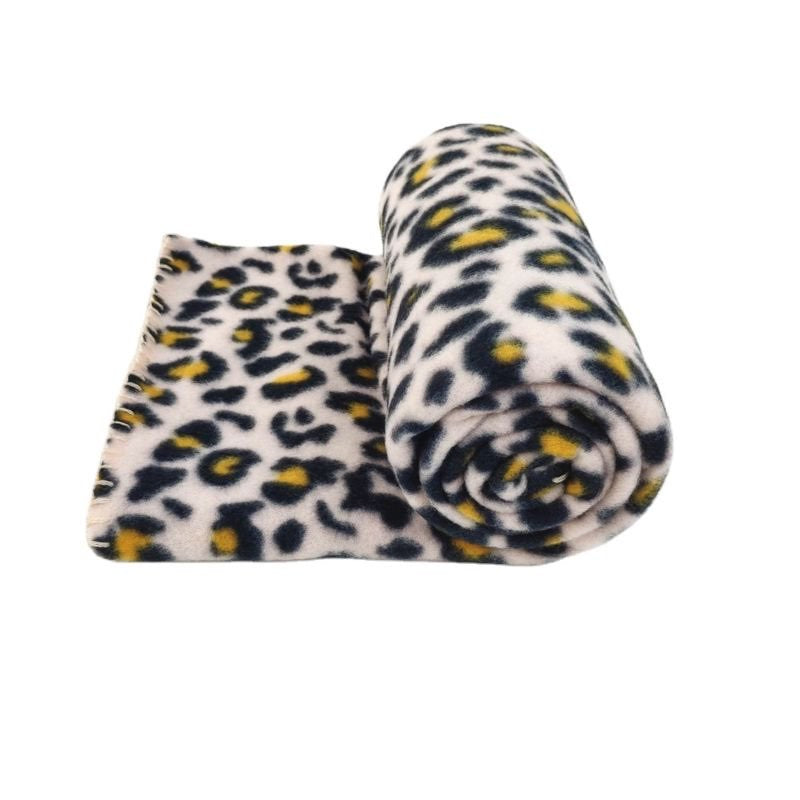 Mainstays Fleece Throw Blanket 50" x 60"