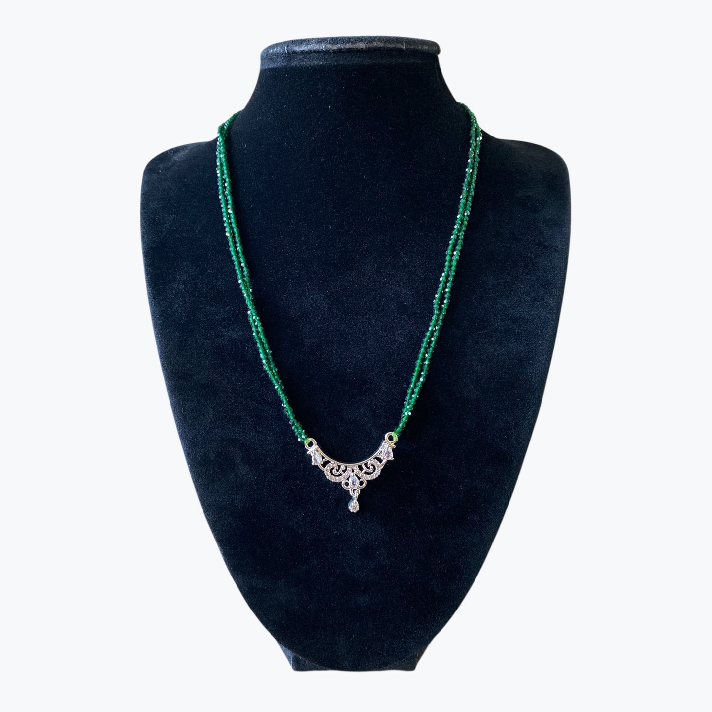Emerald Vow necklace mangalsutra