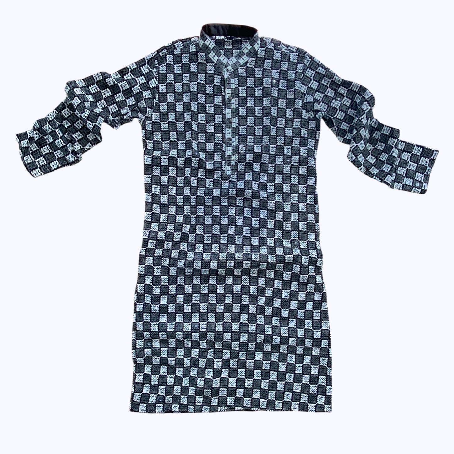 Men’s chikankari kurta set. No scarf included.