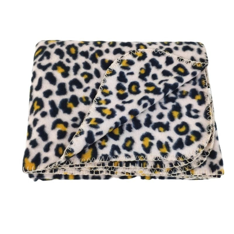 Mainstays Fleece Throw Blanket 50" x 60"