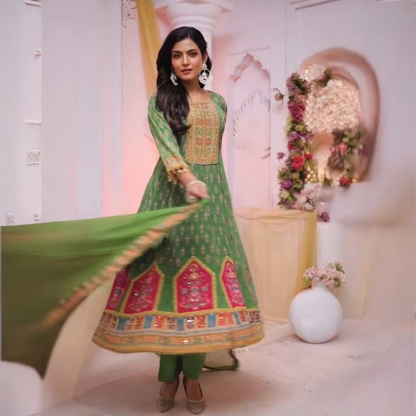 Anarkali kurta set