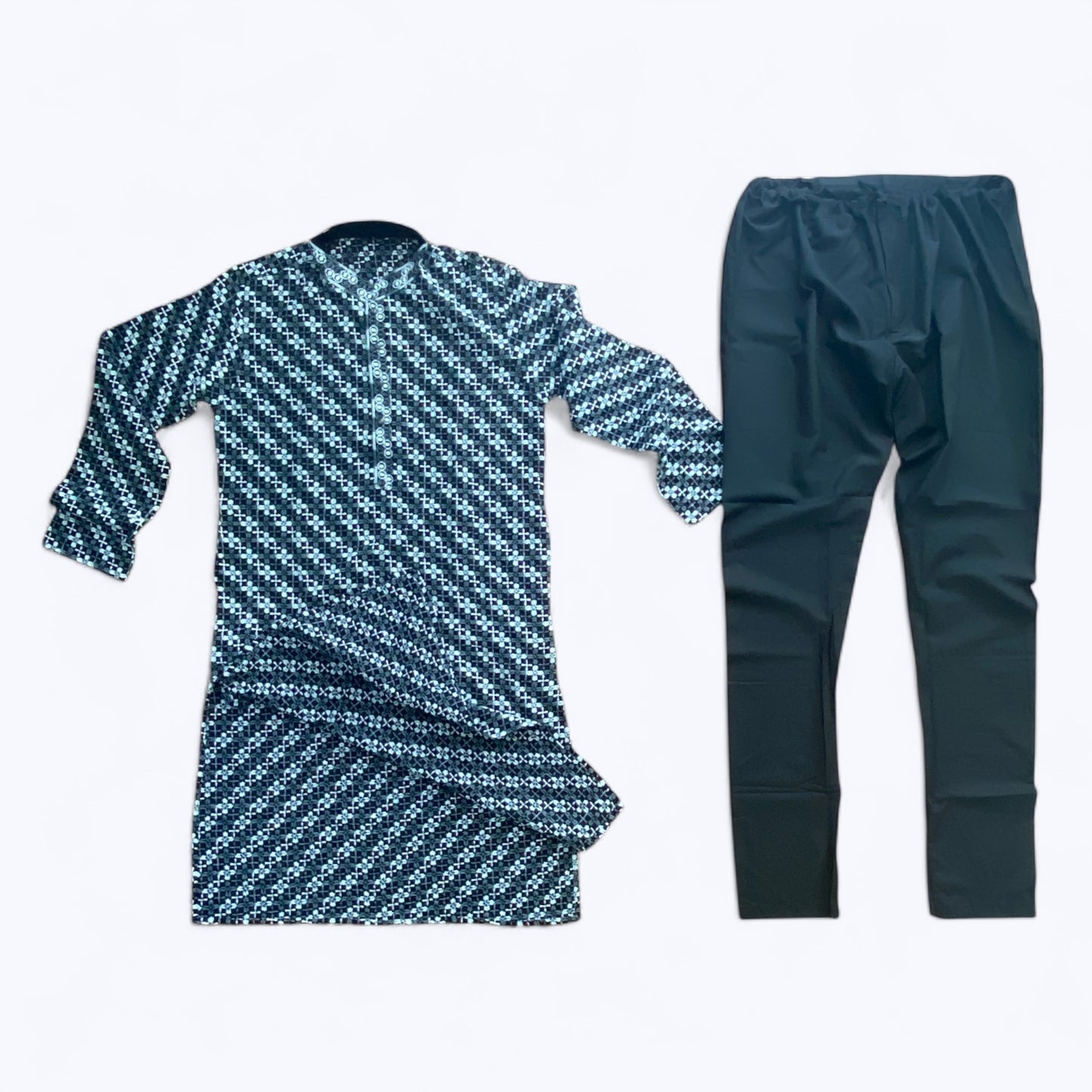 Men’s chikankari kurta set. No scarf included.