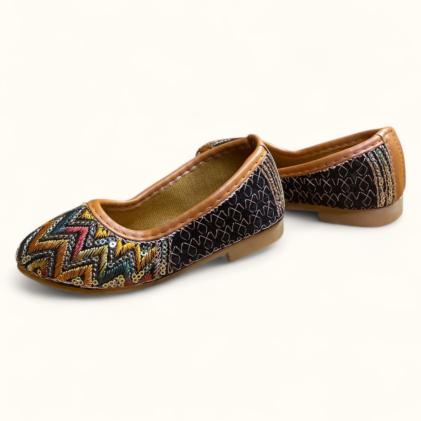 Zigzag Zari work shoes