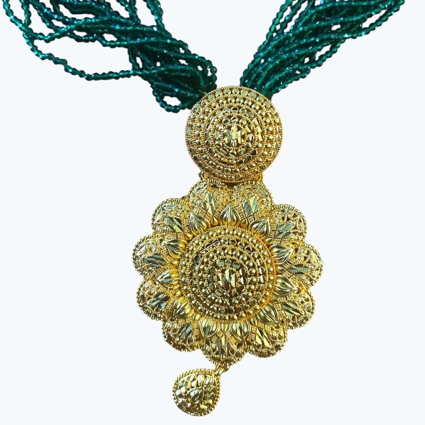 Hydro locket potey and earring sets.Long har