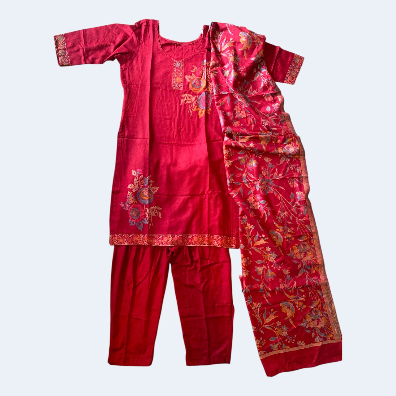 Customized floral kurta set