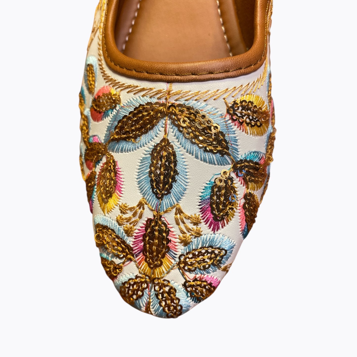 Perfect gold sequined shoes woman