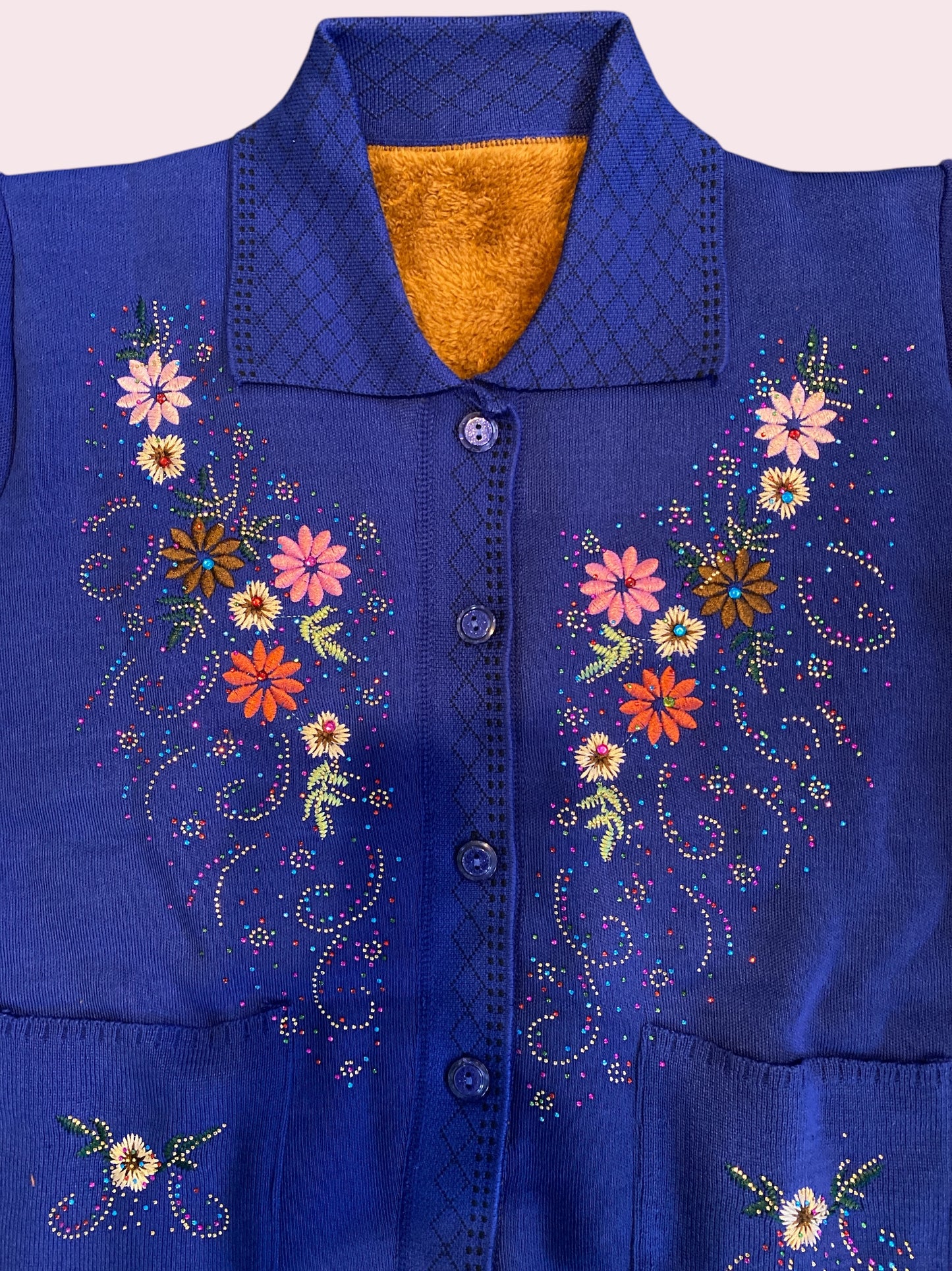 Lapel embroidered cardigan sweater