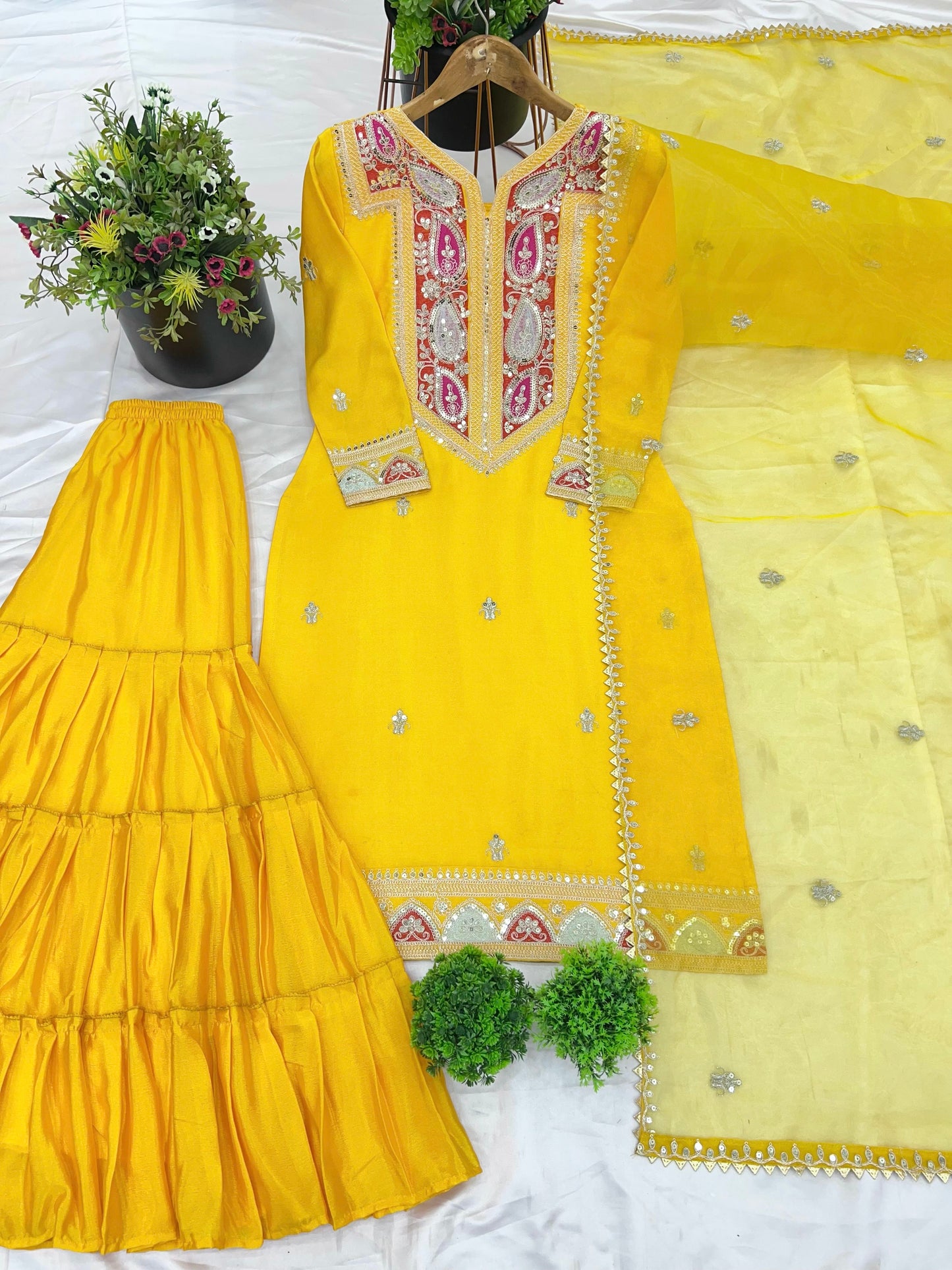 Kurta Palazzo With Tissue Dupatta