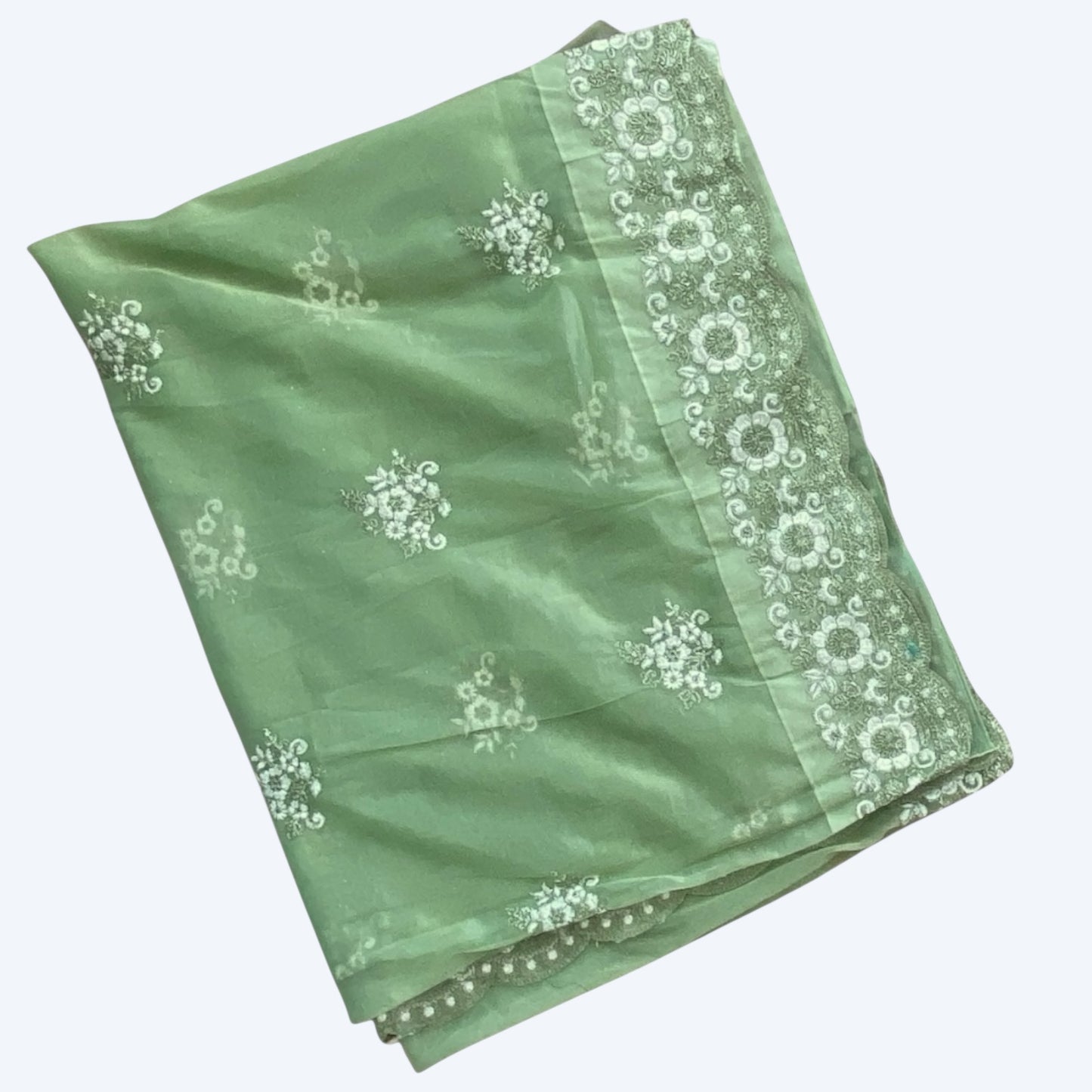 Thread work boutique saree and blouse set