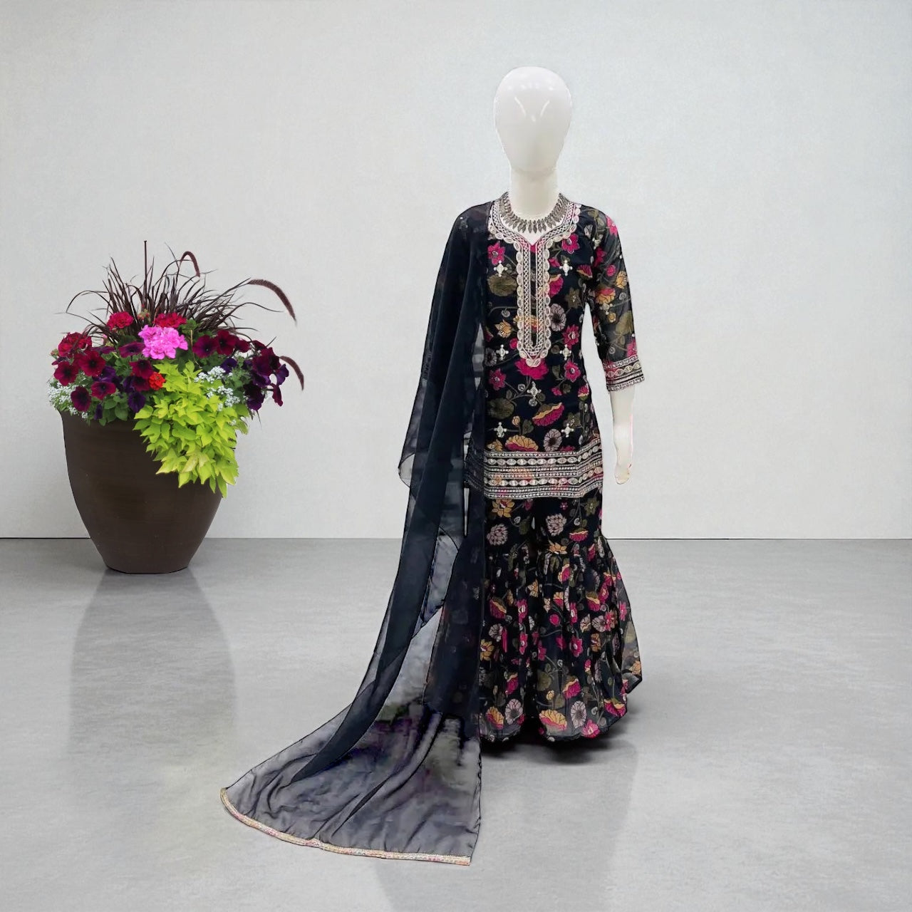 Mom & Daughter Floral Suit Set