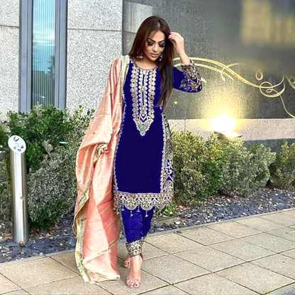 Pakistani Salwar kameez party wear
