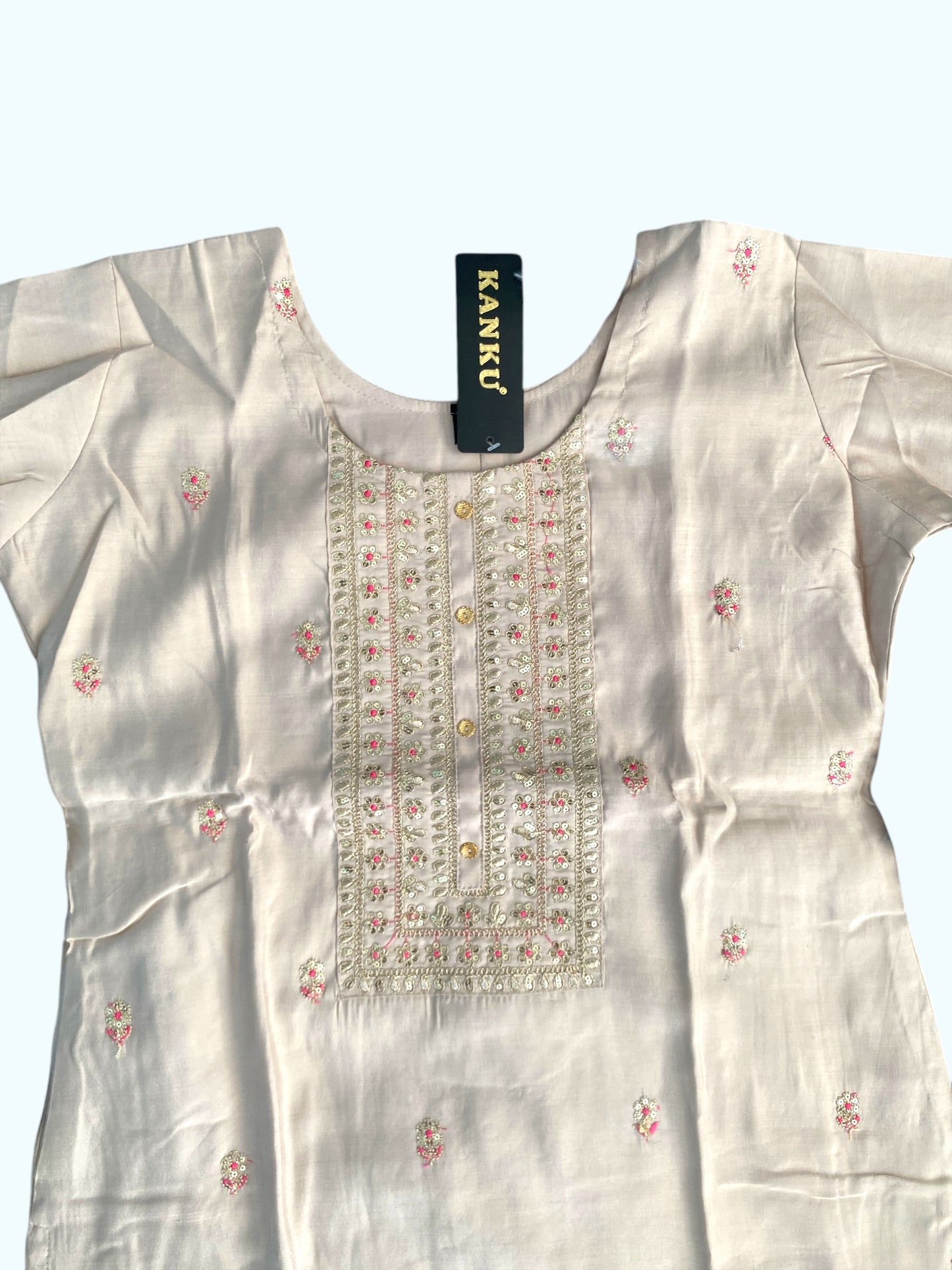 KANKU thread work kurta 3 piece set