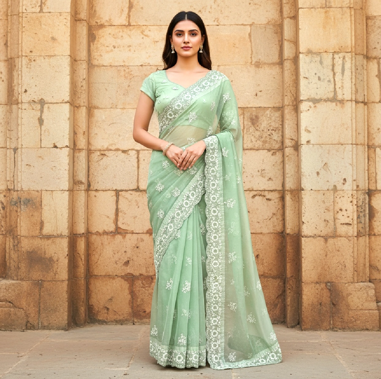 Thread work boutique saree and blouse set