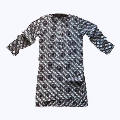 Men’s chikankari kurta set. No scarf included.