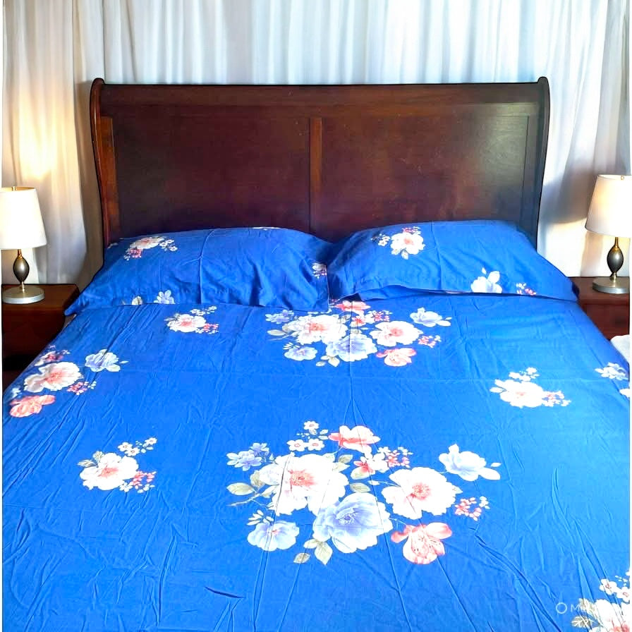 Floral bed sheets & pillow casses