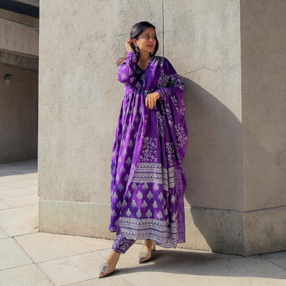 Jaipuri-style anarkali suit set