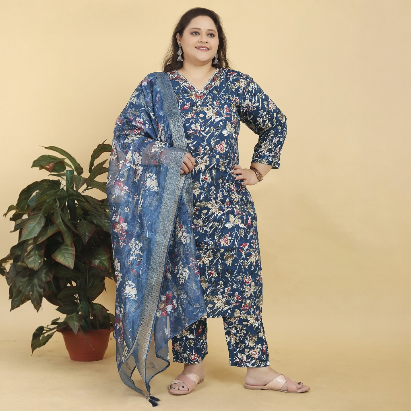 Moksh international plus size kurta set