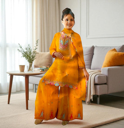 Priya creation plazo set