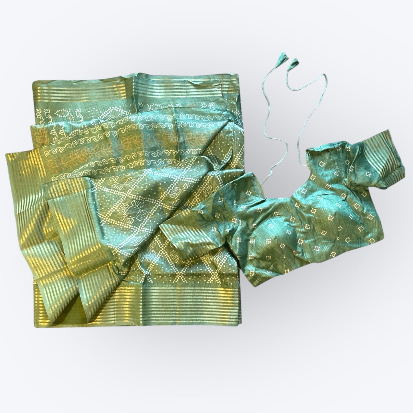 Bandhani Saree and blouse set