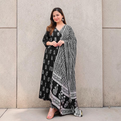 Jaipuri-style anarkali suit set