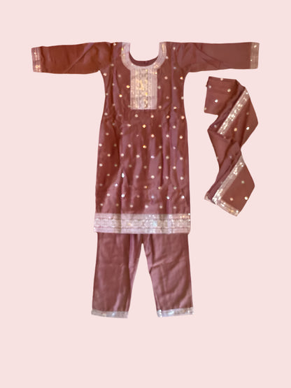 Silk kurta set for little girls